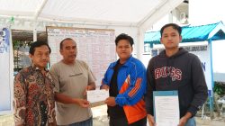 Himpunan Mahasiswa Sungai Rambai Salurkan Bantuan untuk Korban Kebakaran di Desa Teluk Nilau